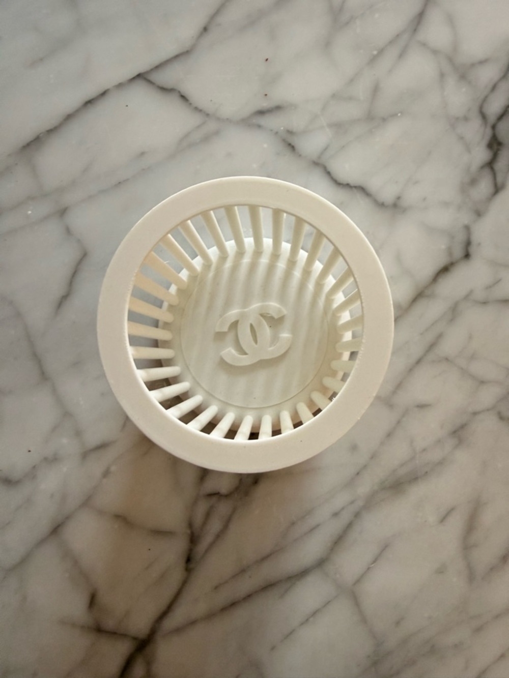 CHANEL Cream Round makeup brush holder